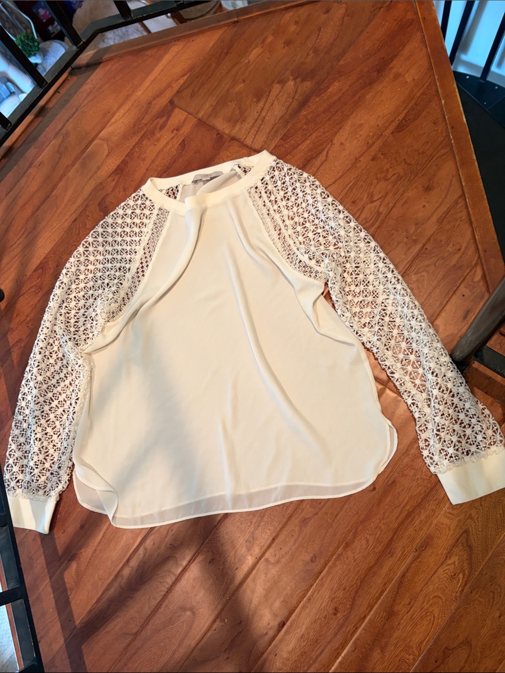 LOFT Lightweight Sheer Lace Sleeved Blouse Size Large